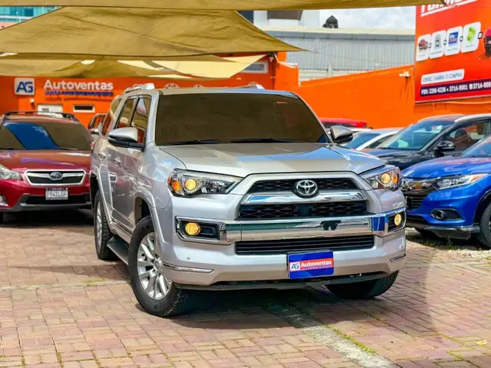 2018 Toyota 4Runner — 3