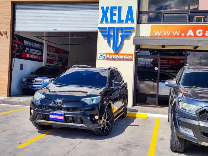 2018 Toyota RAV4 — 2