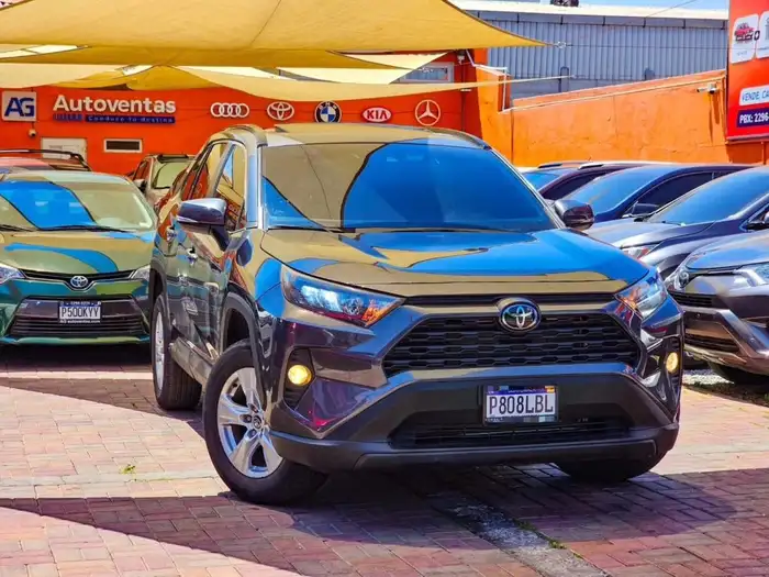 2021 Toyota RAV4 — 3