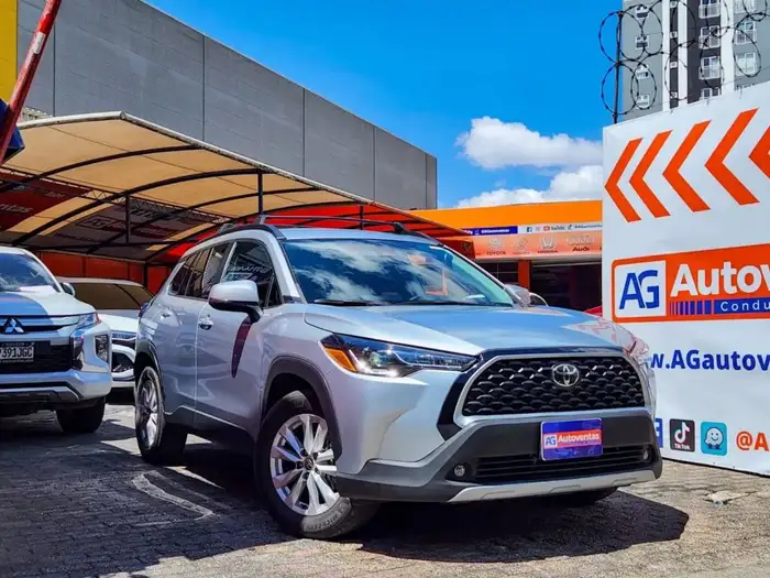 2022 Toyota Corolla Cross — 3