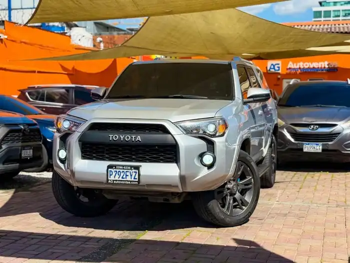 2016 Toyota 4Runner — 3