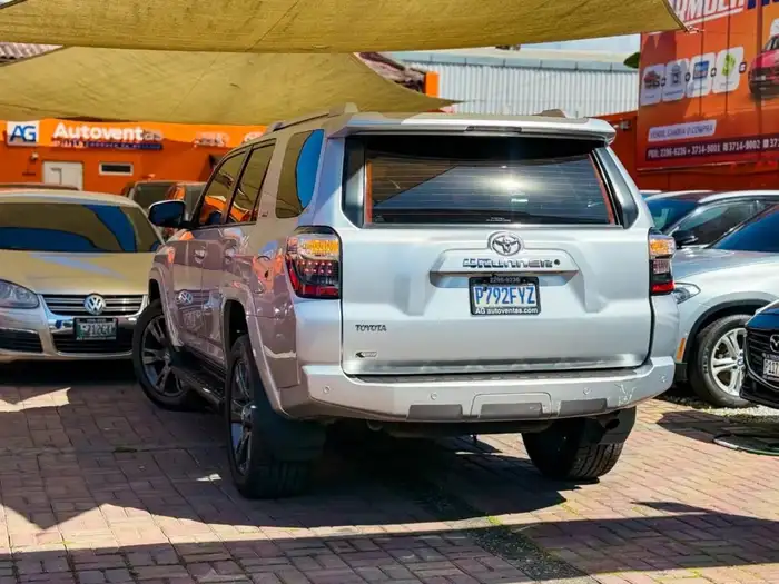2016 Toyota 4Runner — 4