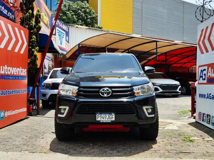 2022 Toyota Hilux — 2