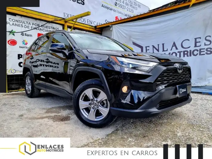 2022 Toyota RAV4 — 1