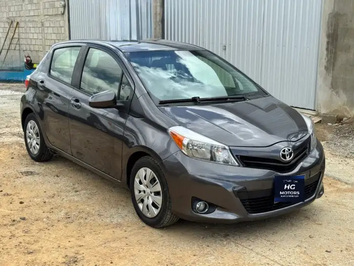 2013 Toyota Yaris — 1