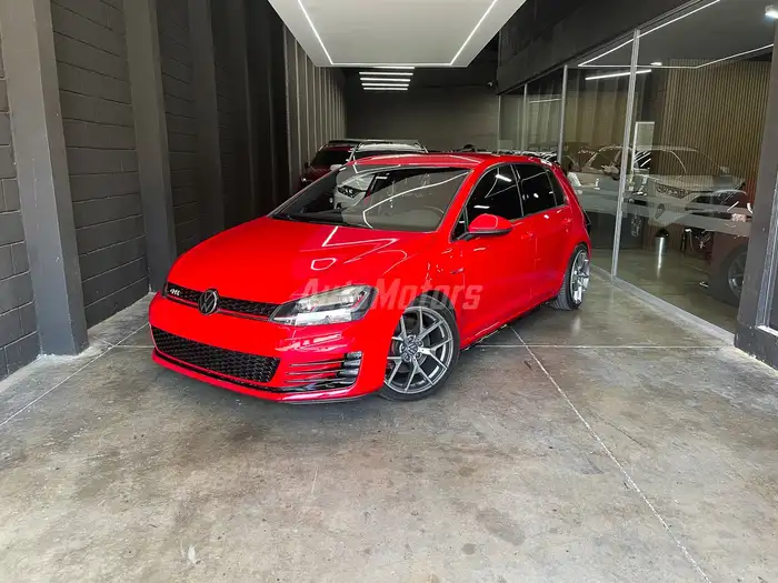 2016 Volkswagen GTI — 1