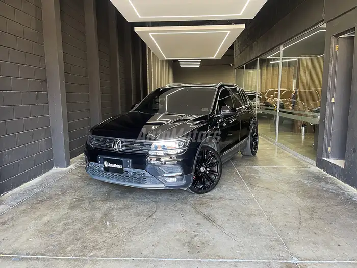 2018 Volkswagen Tiguan — 1