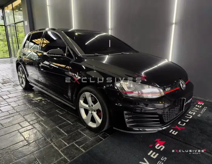 2015 Volkswagen GOLF — 1