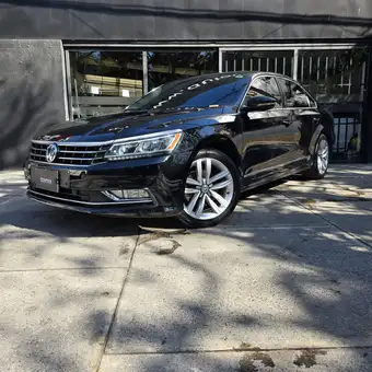 2016 Volkswagen PASSAT