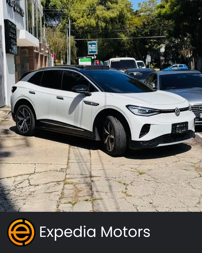 2024 Volkswagen ID.4 — 1