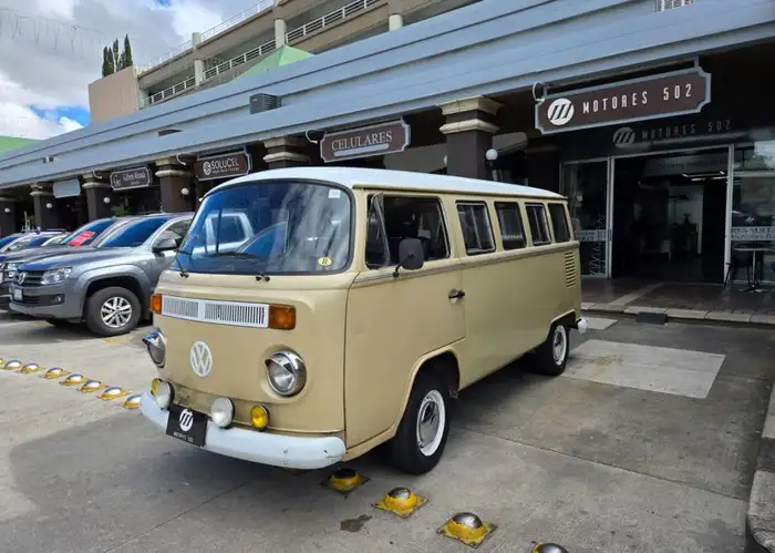 1990 Volkswagen KOMBI — 1