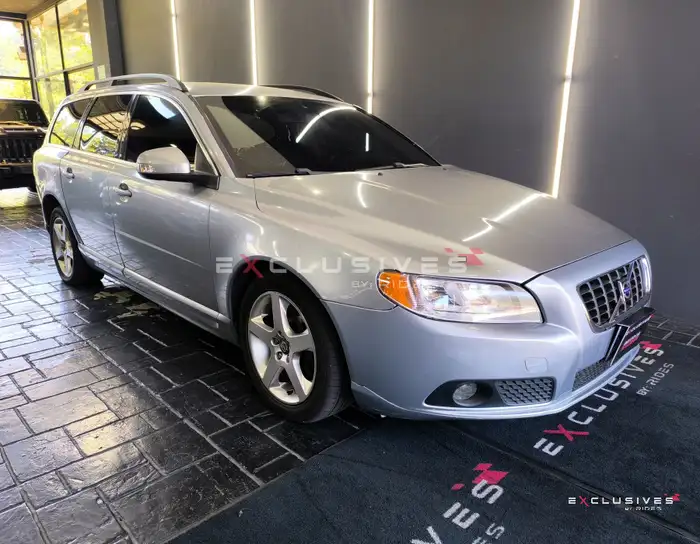 2008 Volvo V70 — 1